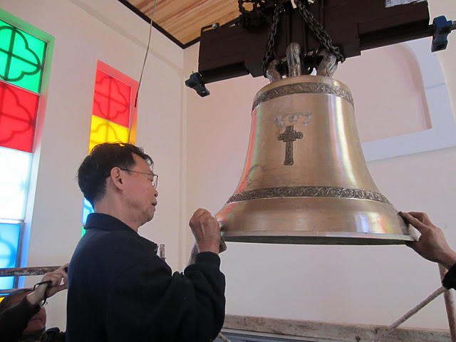 Giáo xứ Tạo tác có chuông mới Giáo xứ Tạo tác có chuông mới