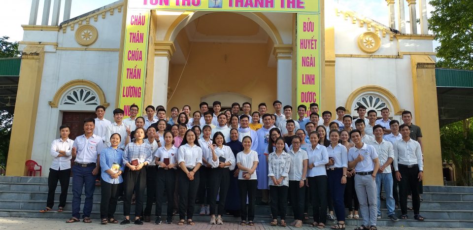 Linh Thao Sinh Viên Tại Vinh 2019: "Tôi Đã Thấy Chúa" Linh Thao Sinh Viên Tại Vinh 2019: "Tôi Đã Thấy Chúa"