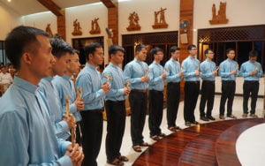 Thánh Lễ khấn đầu của 13 tập sinh Dòng Tên năm 2020 Thánh Lễ khấn đầu của 13 tập sinh Dòng Tên năm 2020