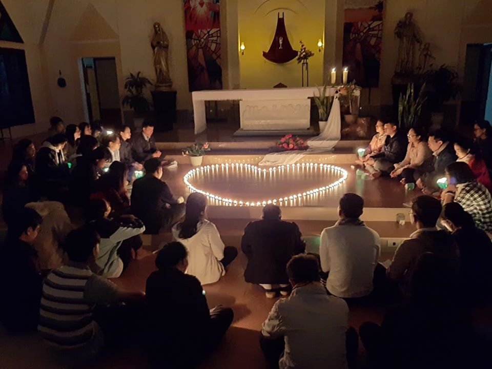 Nhờ Linh Thao Sinh Viên, con tìm lại được người Cha con đã lãng quên... Nhờ Linh Thao Sinh Viên, con tìm lại được người Cha con đã lãng quên...