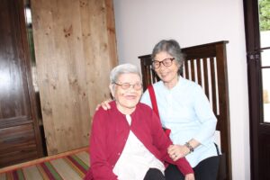 Phận tuổi già Phận tuổi già