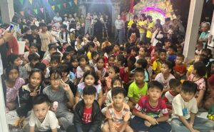 Hài Nhi Giáng Sinh Giữa Những Người Nghèo Hài Nhi Giáng Sinh Giữa Những Người Nghèo