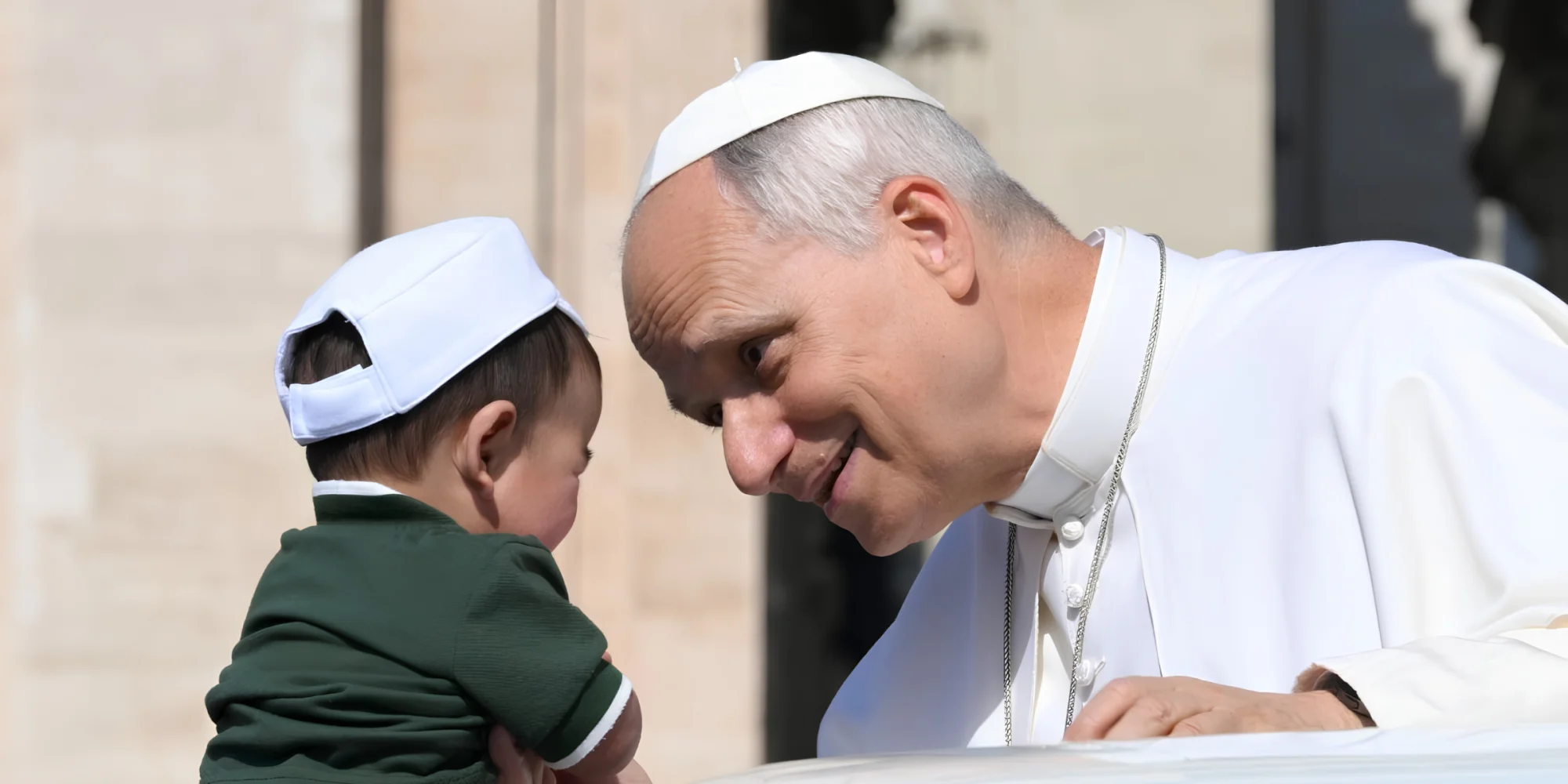 Đức Thánh Cha Lêô (24/6): Thánh Thể là bí tích của Nước Trời đang đến Đức Thánh Cha Lêô (24/6): Thánh Thể là bí tích của Nước Trời đang đến