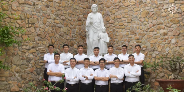13 tân Tập sinh vào Nhà Tập Dòng Tên - 2026
