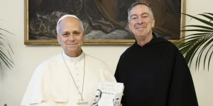 Sách của ĐTC Lêô XIV “Tự do trong ân sủng” được phát hành bằng tiếng Anh Sách của ĐTC Lêô XIV “Tự do trong ân sủng” được phát hành bằng tiếng Anh